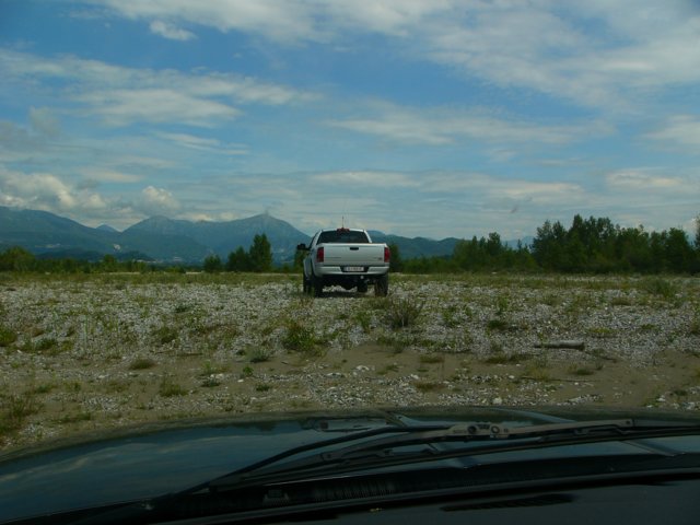 picture010.jpg