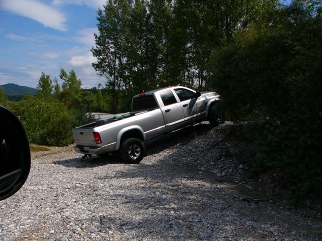 picture012.jpg