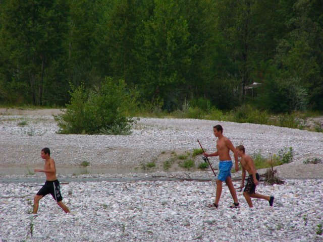 picture014.jpg